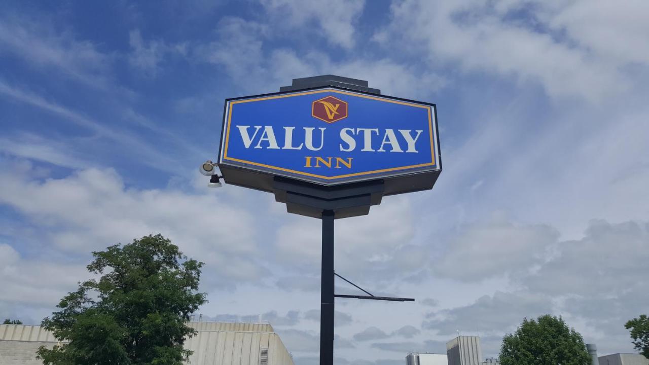Valu Stay Inn Le Sueur エクステリア 写真