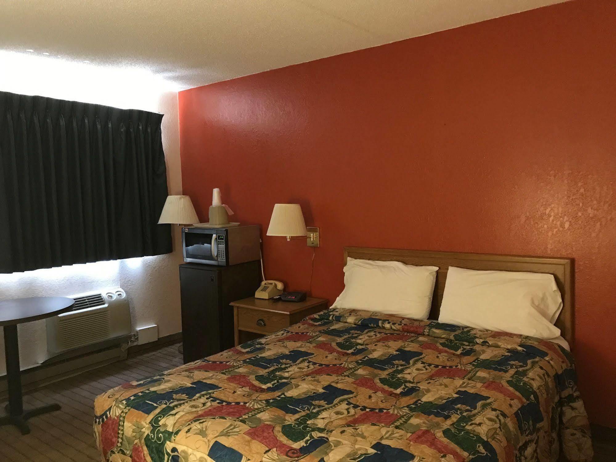 Valu Stay Inn Le Sueur エクステリア 写真