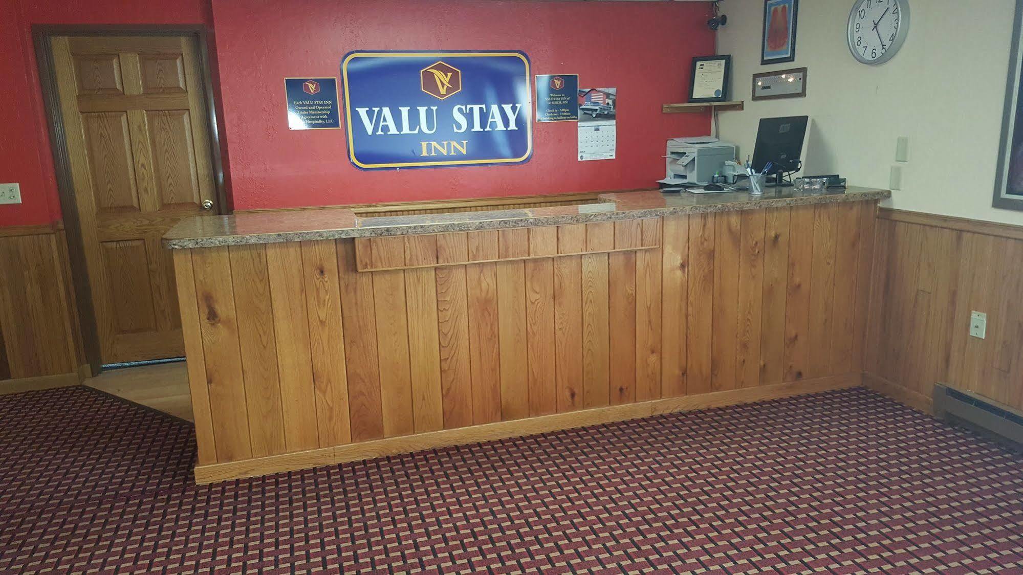 Valu Stay Inn Le Sueur エクステリア 写真